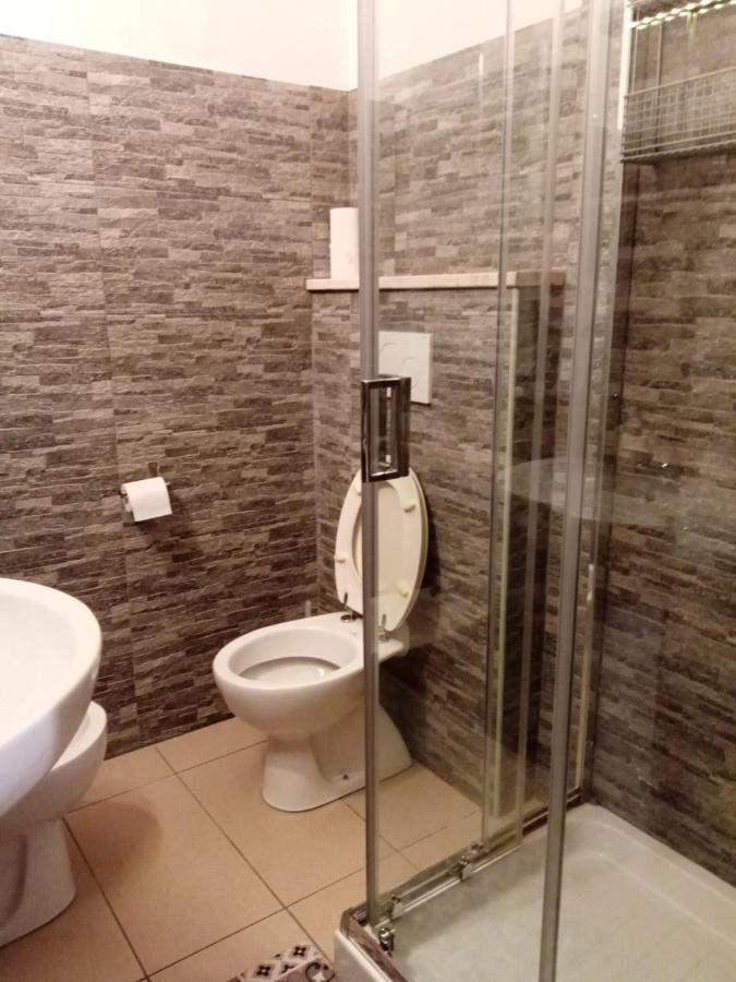 ג'וליאנובה Bed And Breakfast Stefania מראה חיצוני תמונה