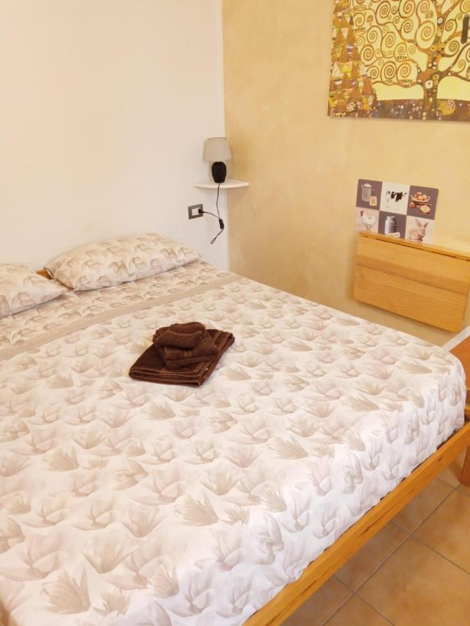 ג'וליאנובה Bed And Breakfast Stefania מראה חיצוני תמונה